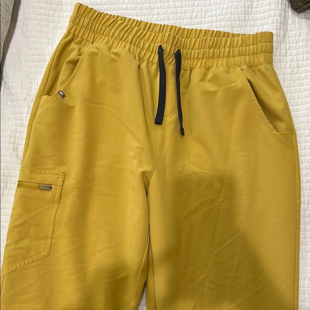 Figs joggers. Small Tall.